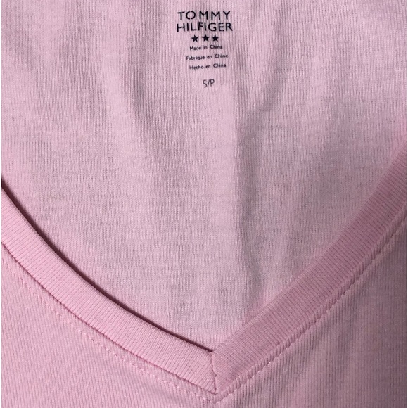 Tommy Hilfiger Women's V-Neck Top - Picture 4 of 5